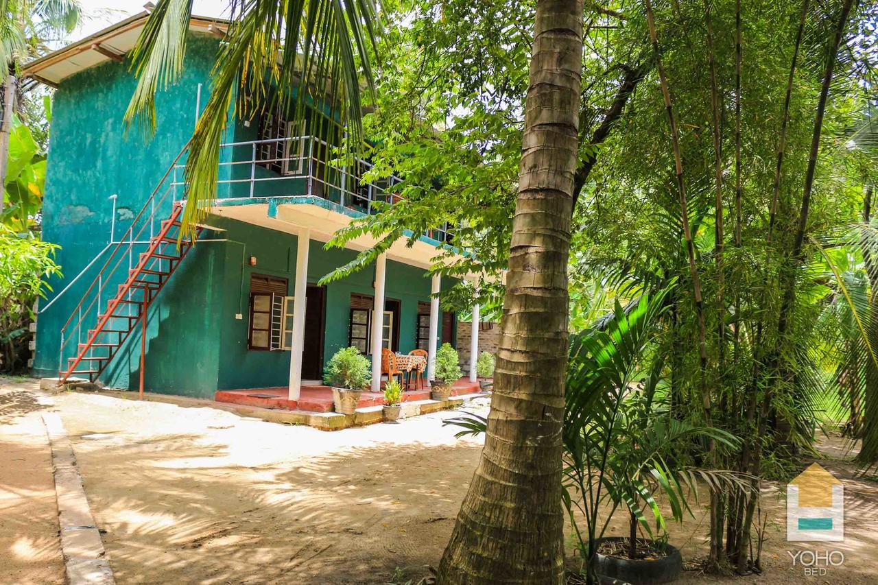 Bed and Breakfast Coconut Park Анурадхапура Екстер'єр фото