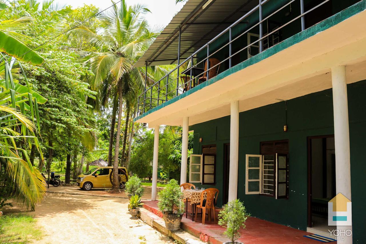 Bed and Breakfast Coconut Park Анурадхапура Екстер'єр фото